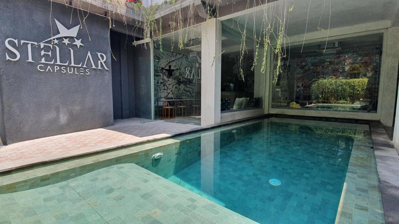 Ostello Stellar Capsules Seminyak Esterno foto Solar Capsules